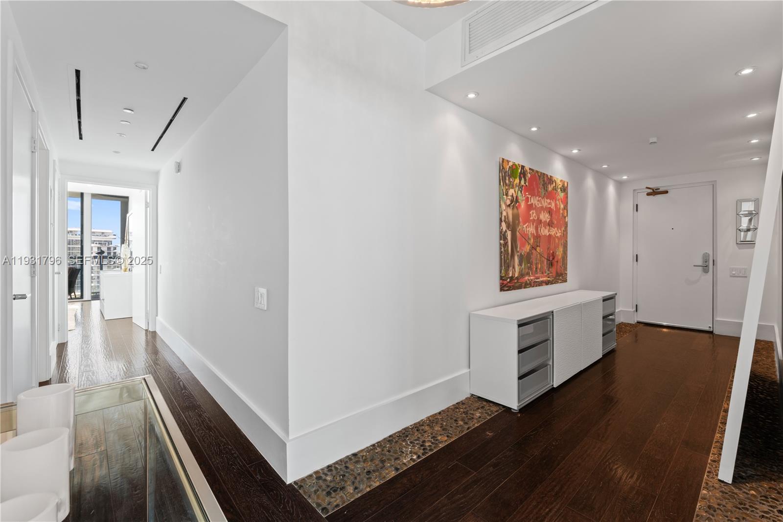 6799 Collins Ave #1005, Miami Beach FL 33141