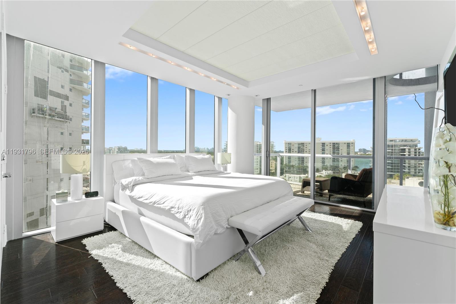 6799 Collins Ave #1005, Miami Beach FL 33141