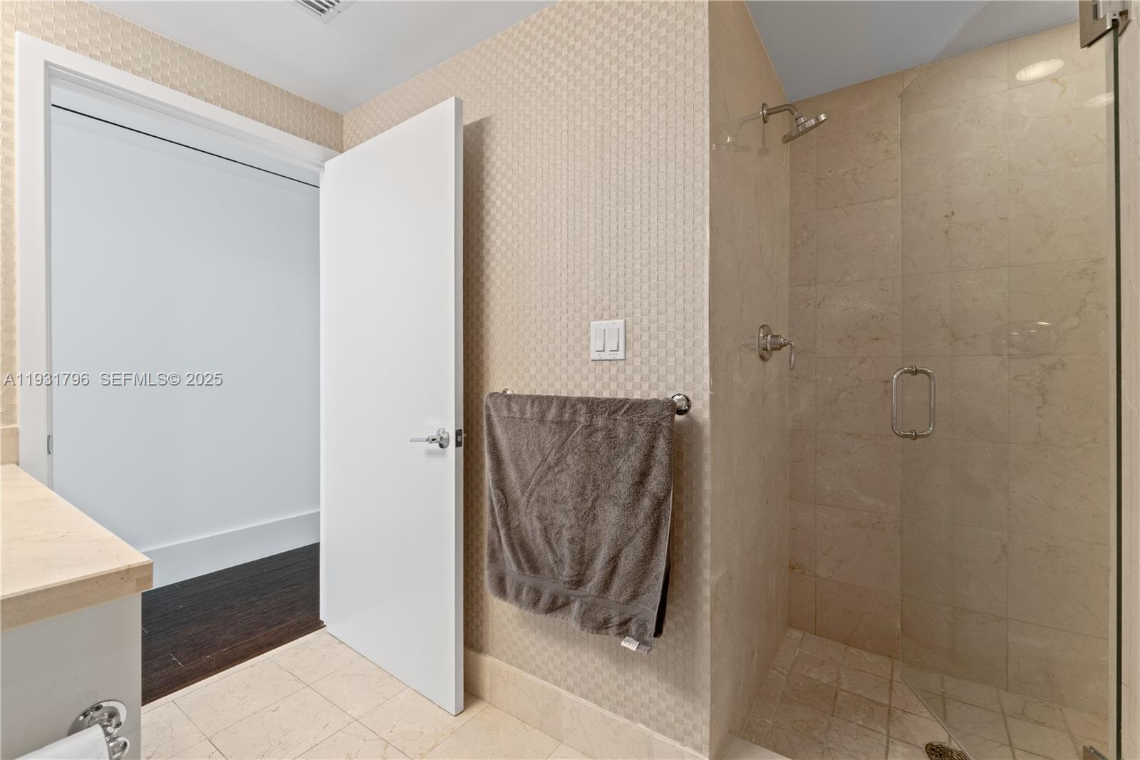 6799 Collins Ave #1005, Miami Beach FL 33141