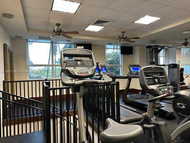 19501 W Country Club Dr #406, Aventura FL 33180