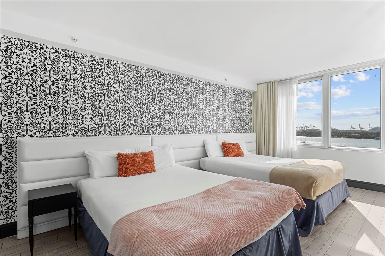 1100 West Ave #1014, Miami Beach FL 33139
