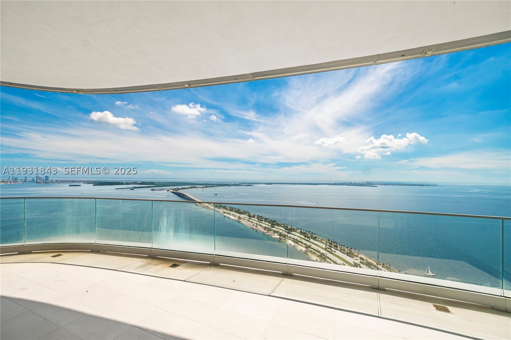 175 SE 25th Rd #4201, Miami FL 33129