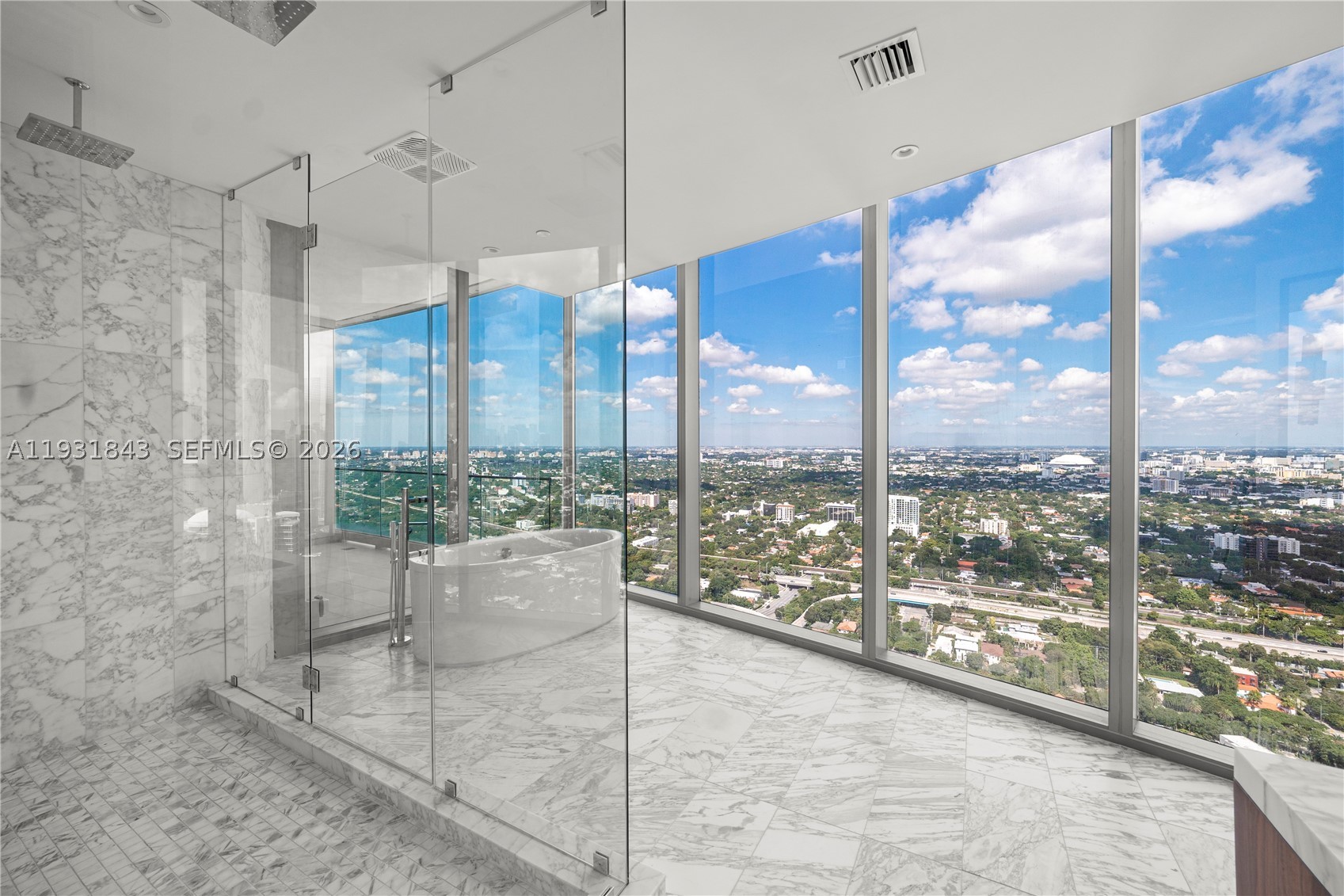 175 SE 25th Rd #4201, Miami FL 33129