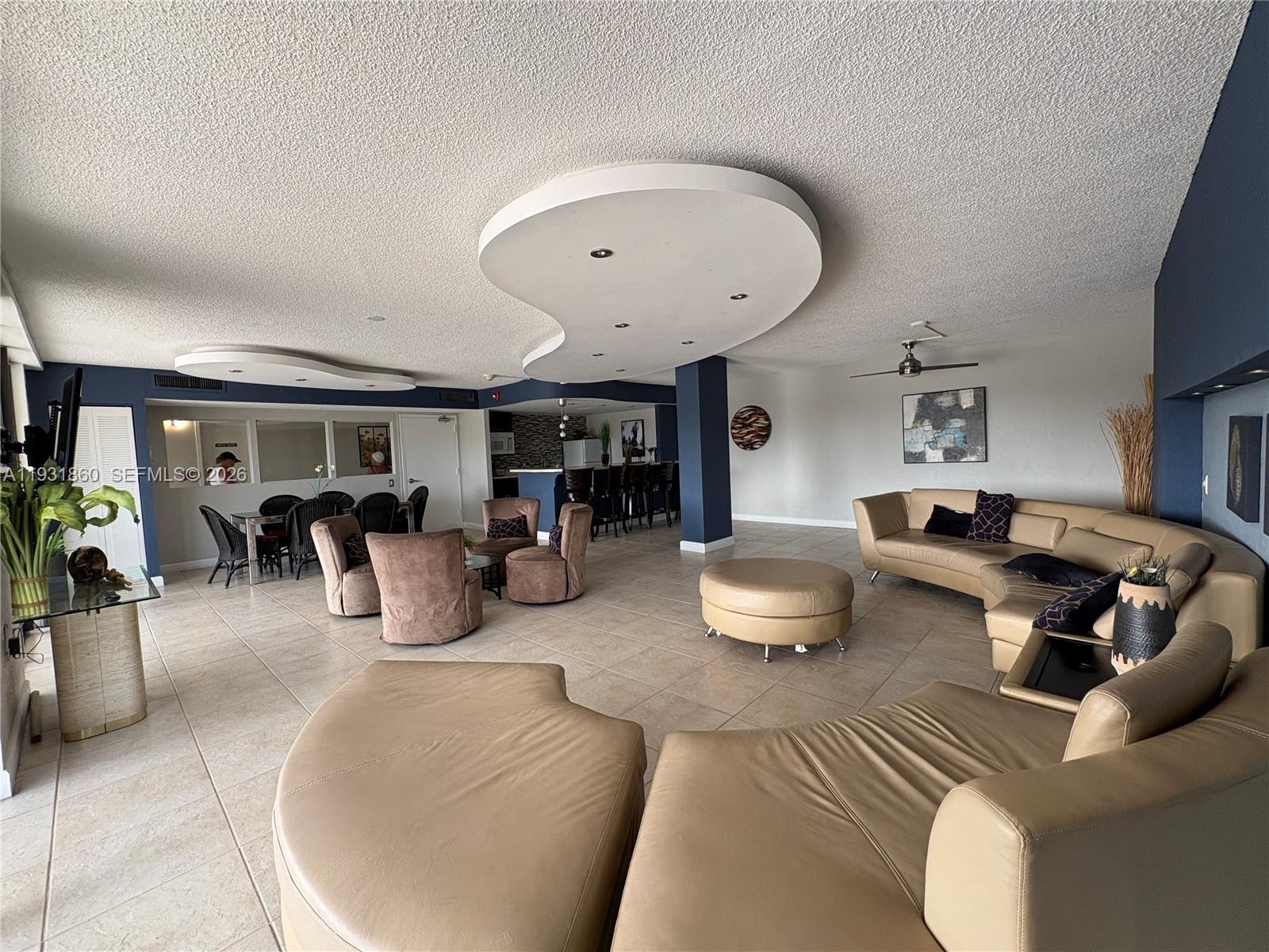 2500 NE 135th St #C502, North Miami FL 33181