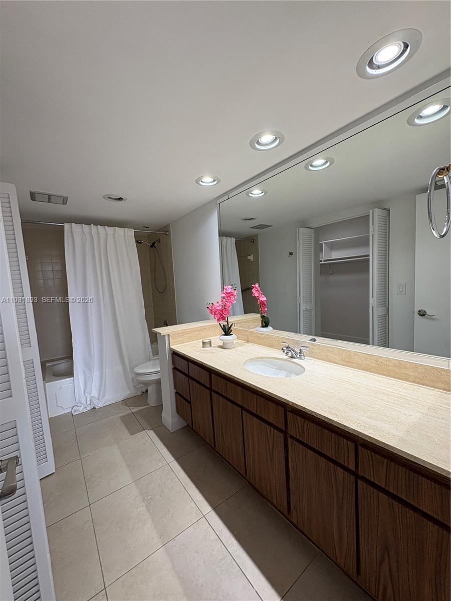 600 Biltmore Way #217, Coral Gables FL 33134