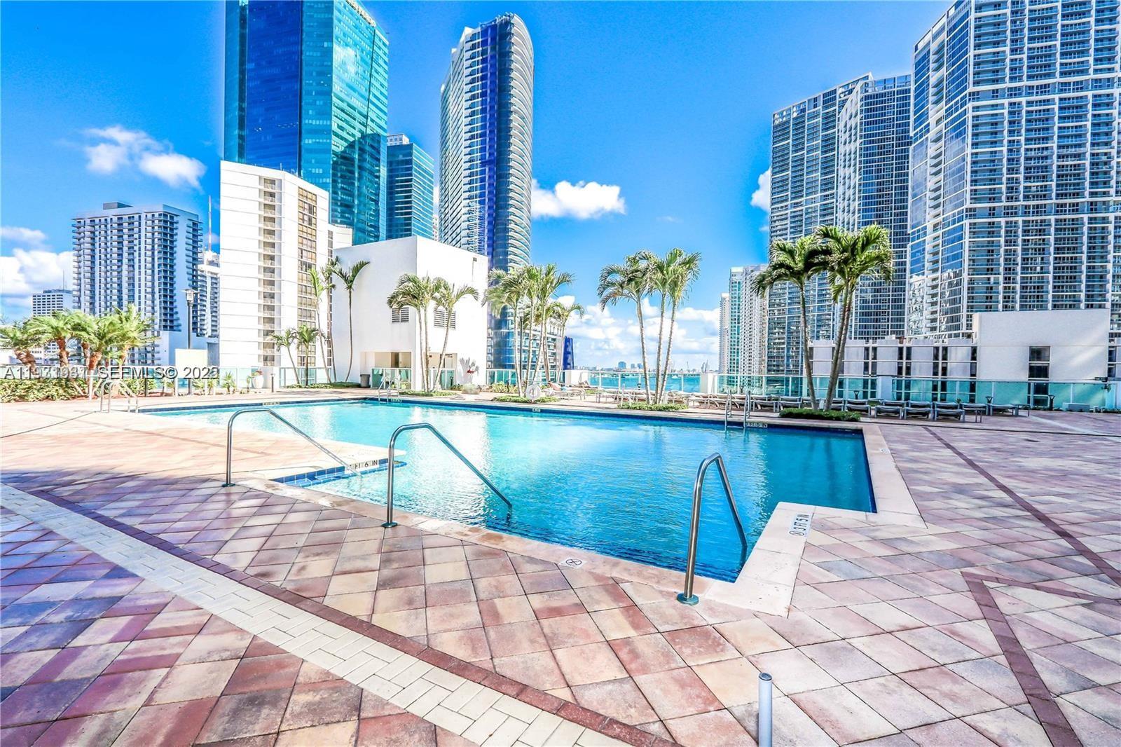 31 SE 5th St #2907, Miami FL 33131