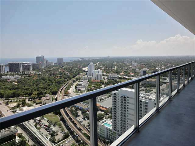 79 SW 12 ST #3502-S, Miami FL 33130