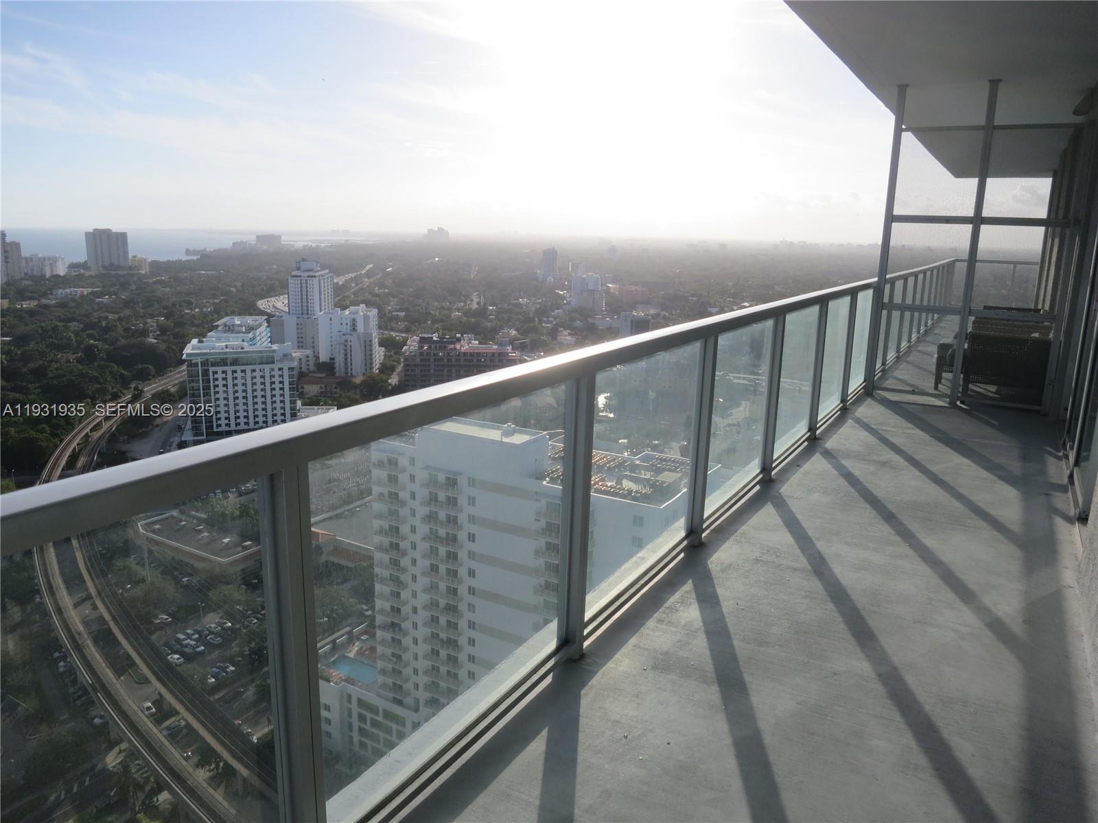 79 SW 12 ST #3502-S, Miami FL 33130