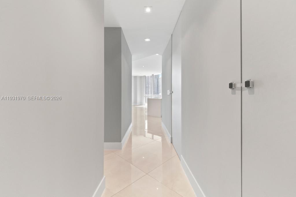 1010 SW 2nd Ave #PH03, Miami FL 33130