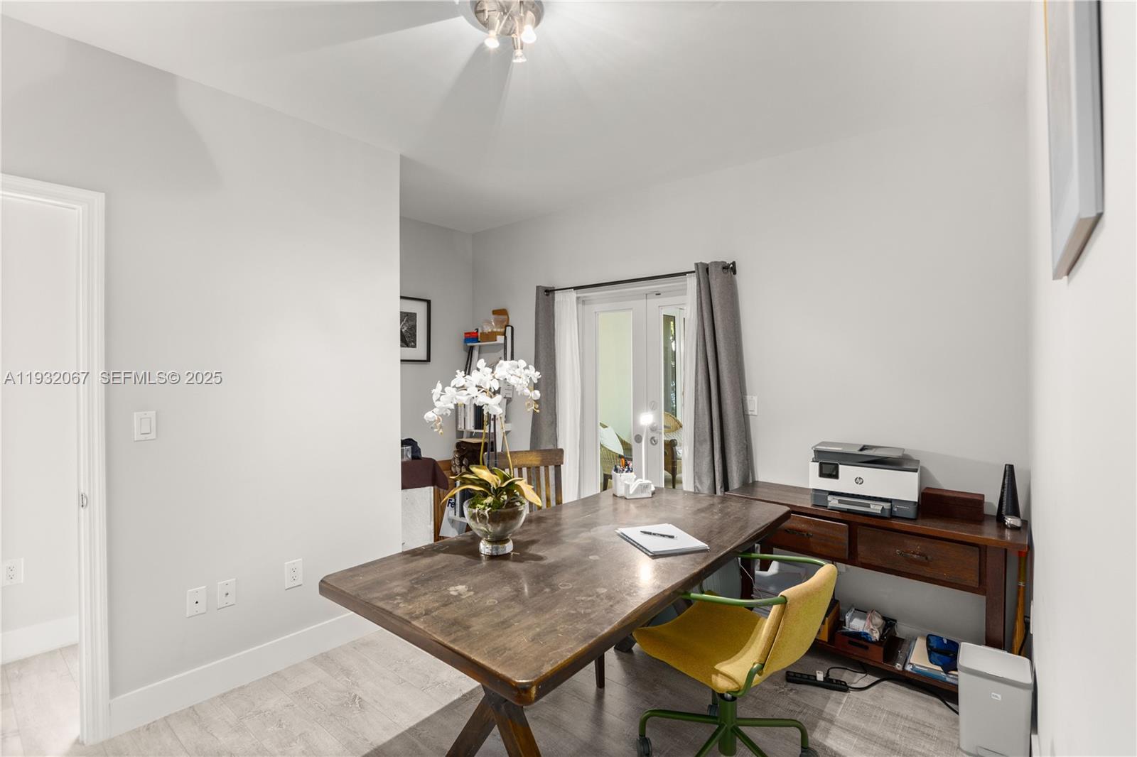 737 Alhambra Cir, Coral Gables FL 33134