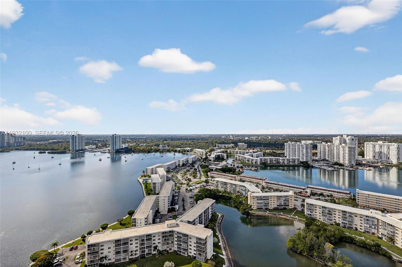 1000 Island Blvd #PH9, Aventura FL 33160
