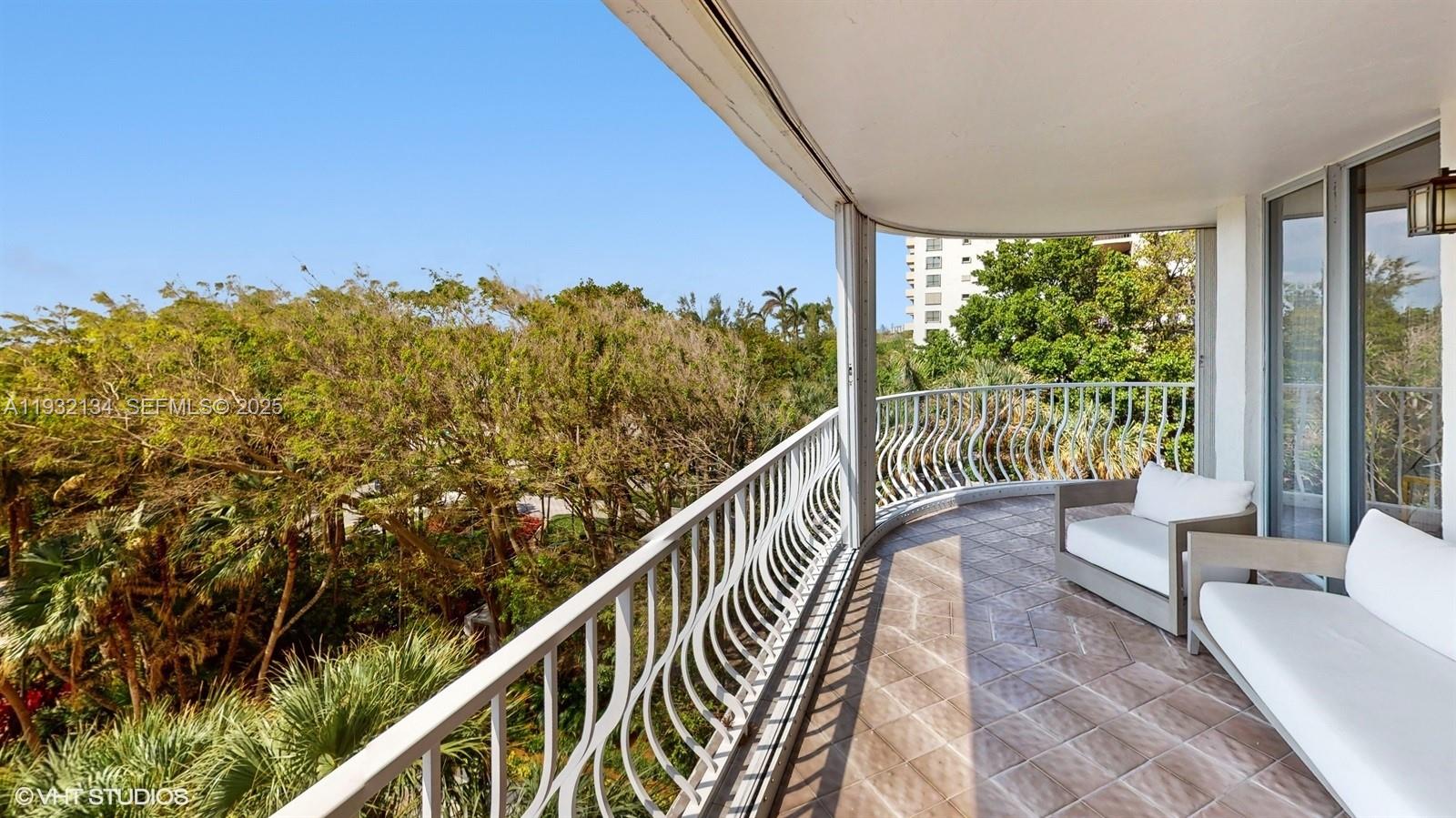 10155 Collins Ave #410, Bal Harbour FL 33154