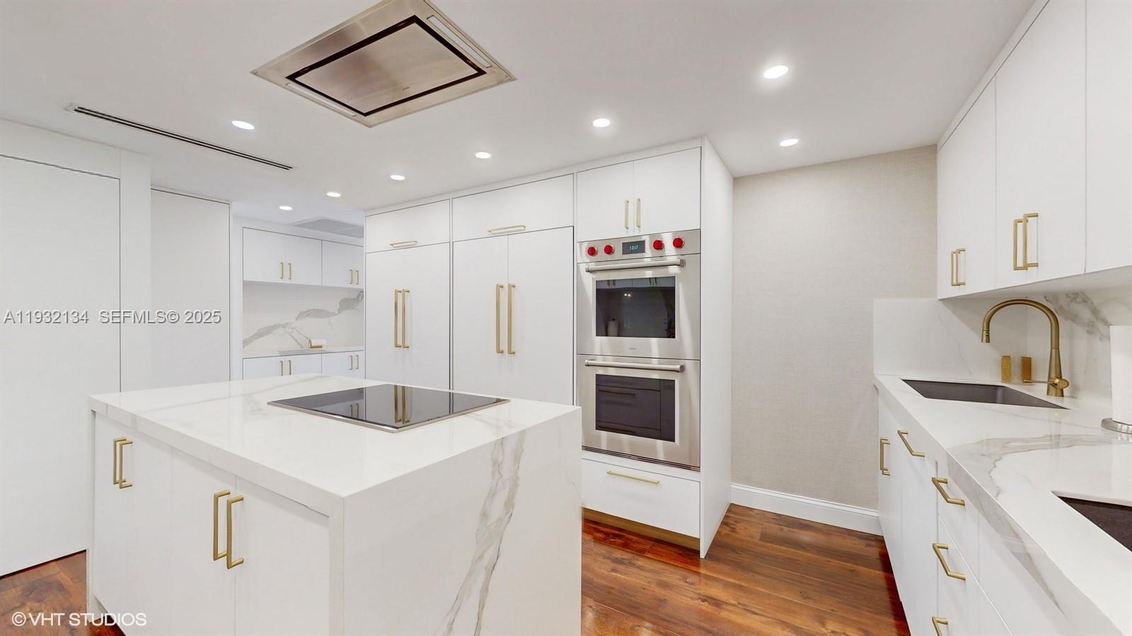10155 Collins Ave #410, Bal Harbour FL 33154