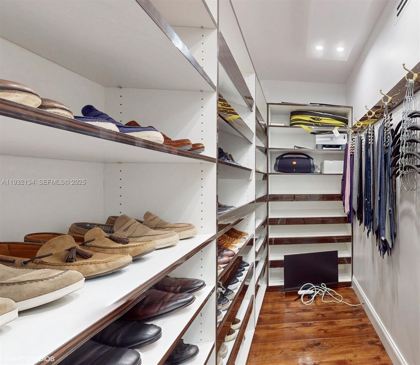 10155 Collins Ave #410, Bal Harbour FL 33154