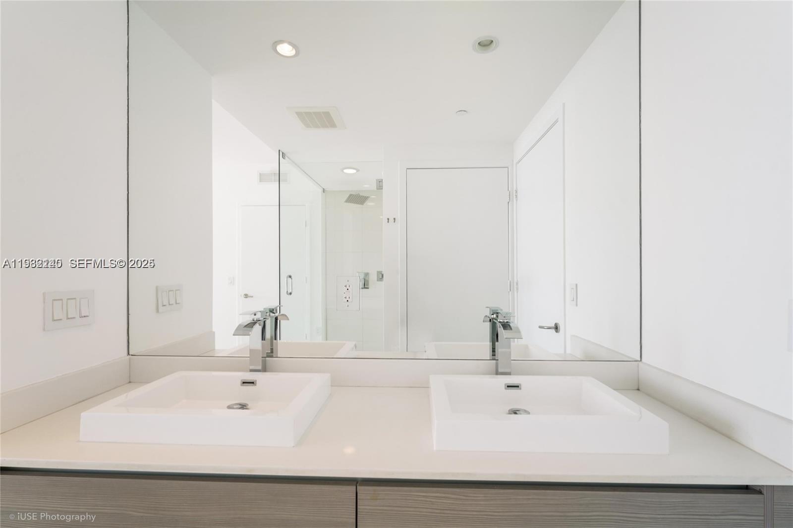 460 NE 28th St #806, Miami FL 33137