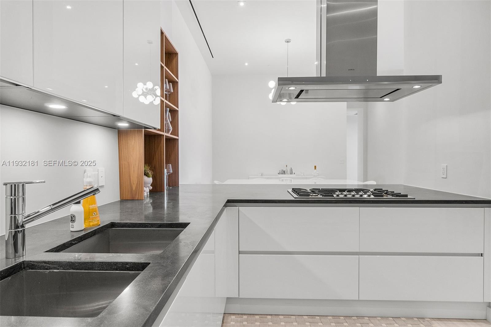 4701 N Meridian Ave #210, Miami Beach FL 33140