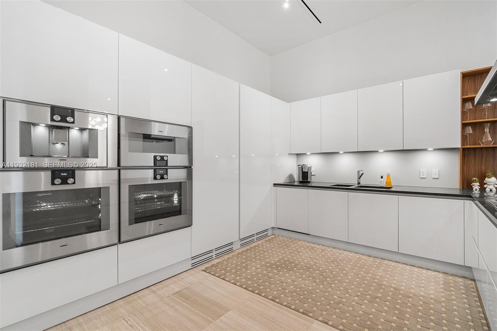 4701 N Meridian Ave #210, Miami Beach FL 33140