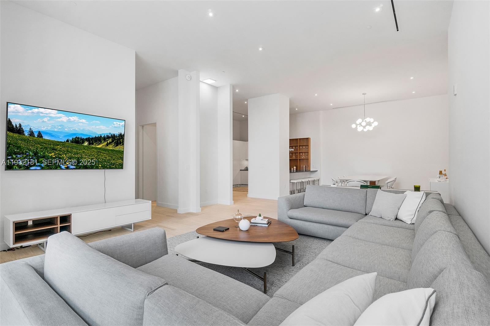 4701 N Meridian Ave #210, Miami Beach FL 33140