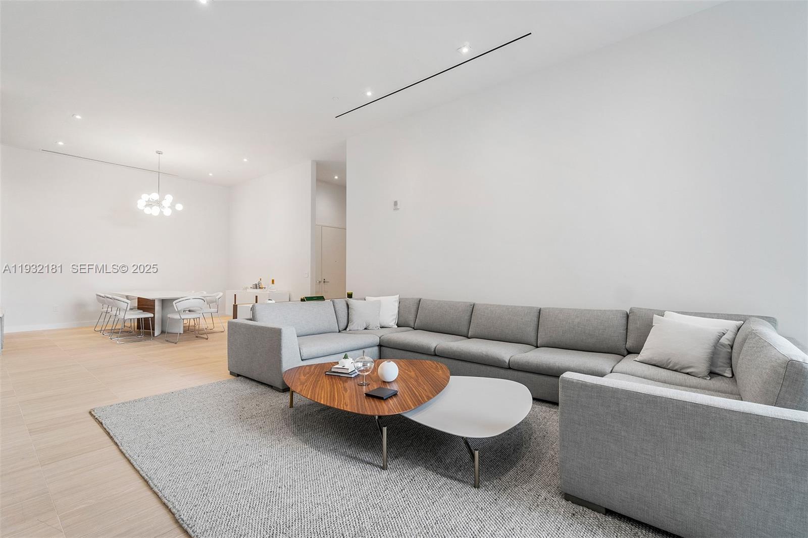 4701 N Meridian Ave #210, Miami Beach FL 33140