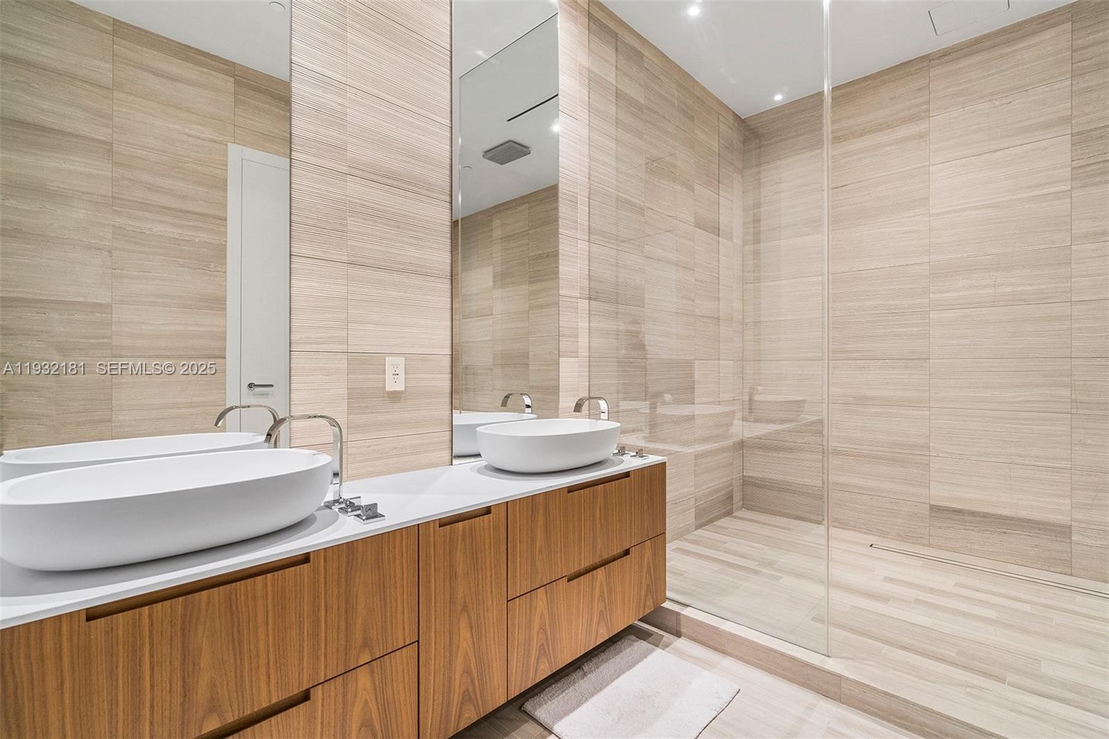 4701 N Meridian Ave #210, Miami Beach FL 33140