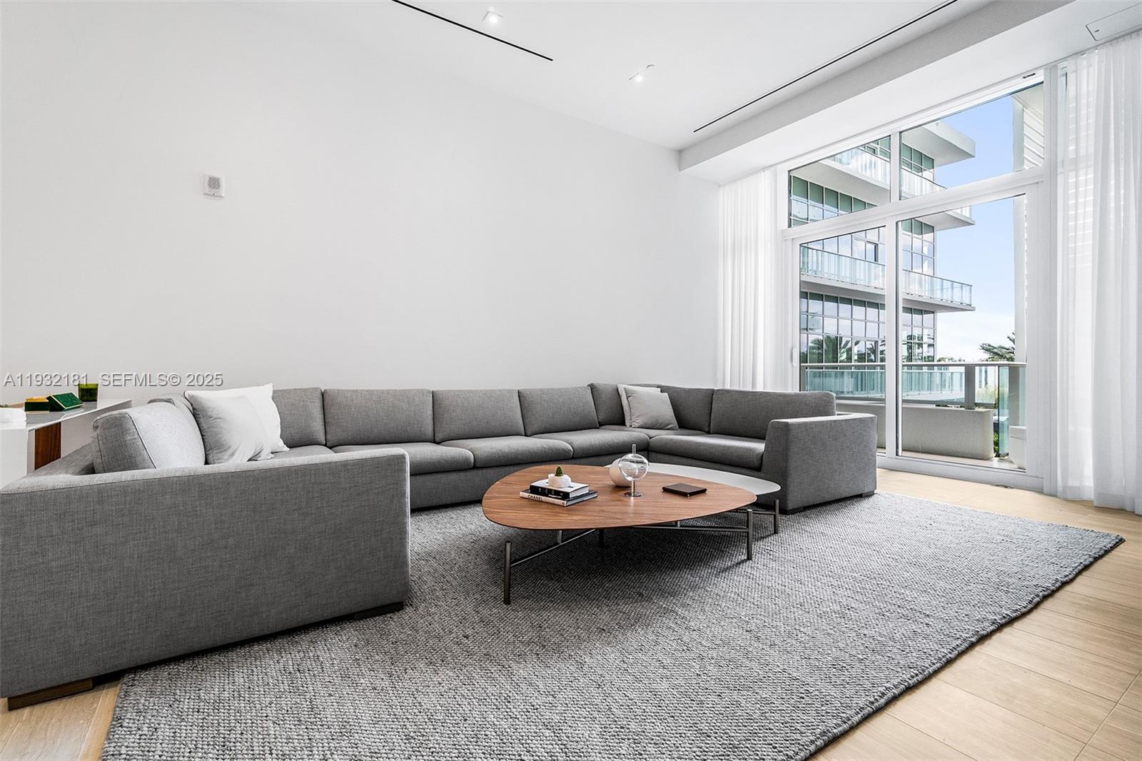 4701 N Meridian Ave #210, Miami Beach FL 33140