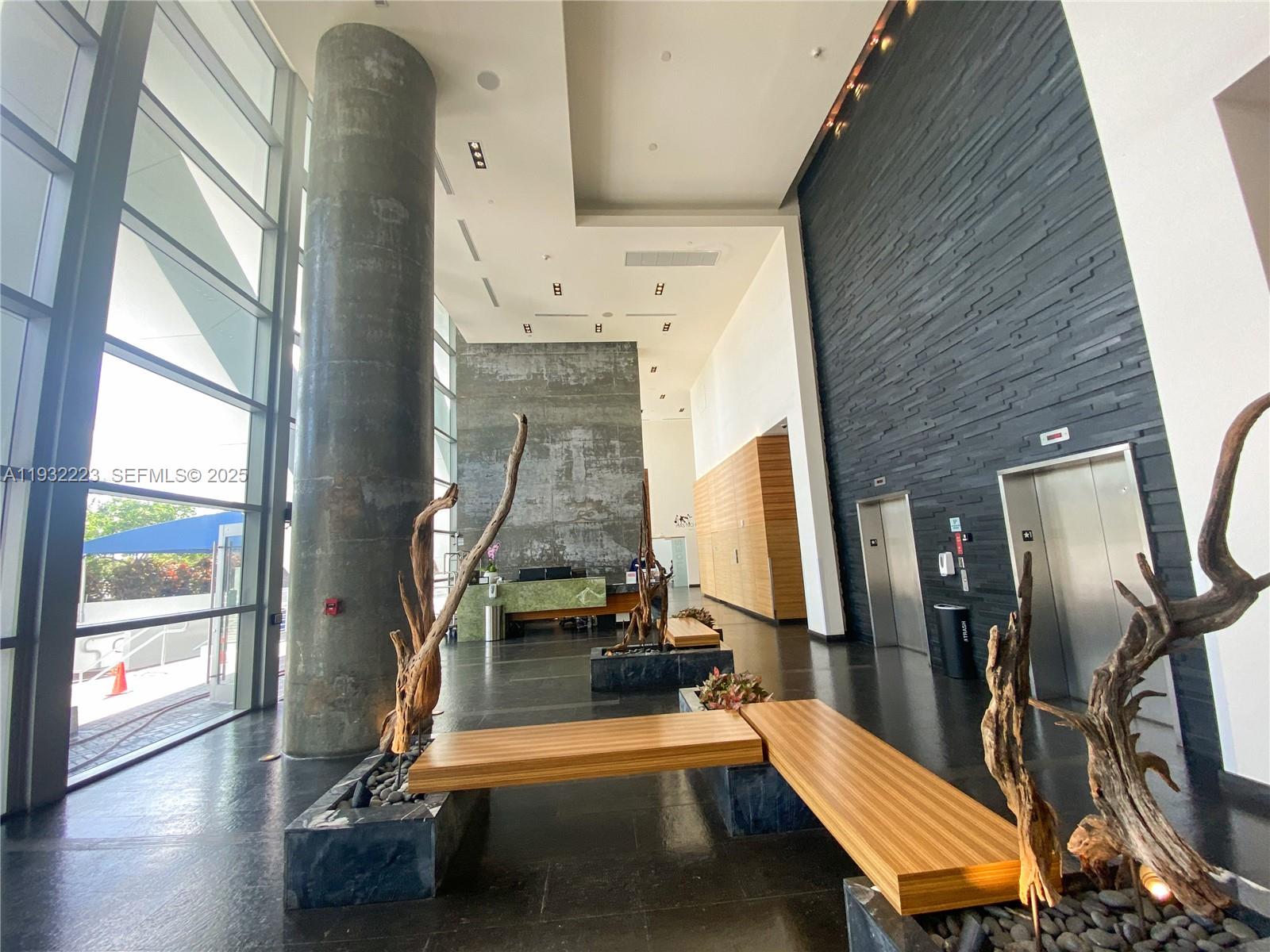 888 Biscayne Blvd #709, Miami FL 33132