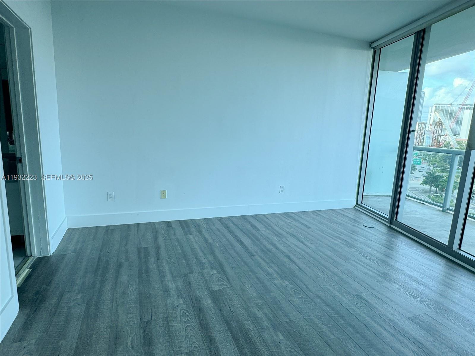 888 Biscayne Blvd #709, Miami FL 33132