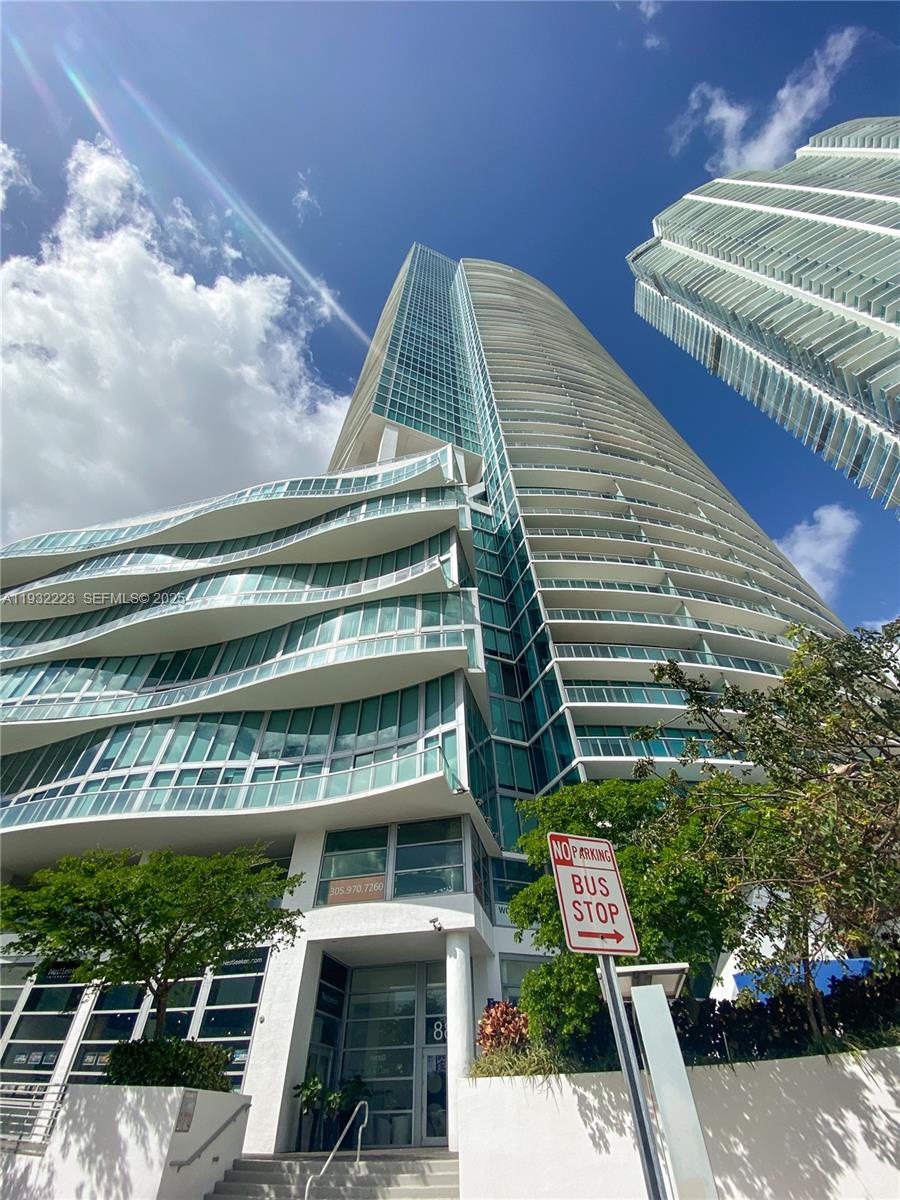 888 Biscayne Blvd #709, Miami FL 33132