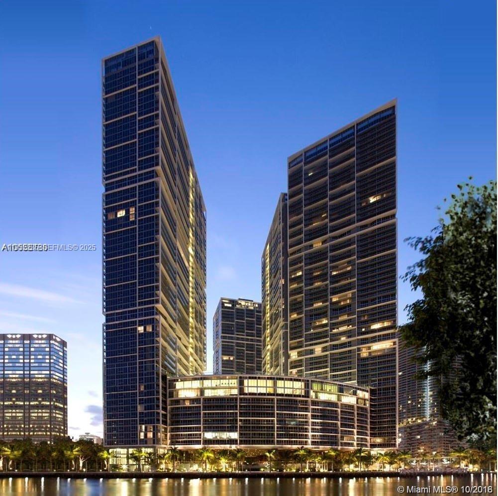 475 Brickell Ave #3414, Miami FL 33131