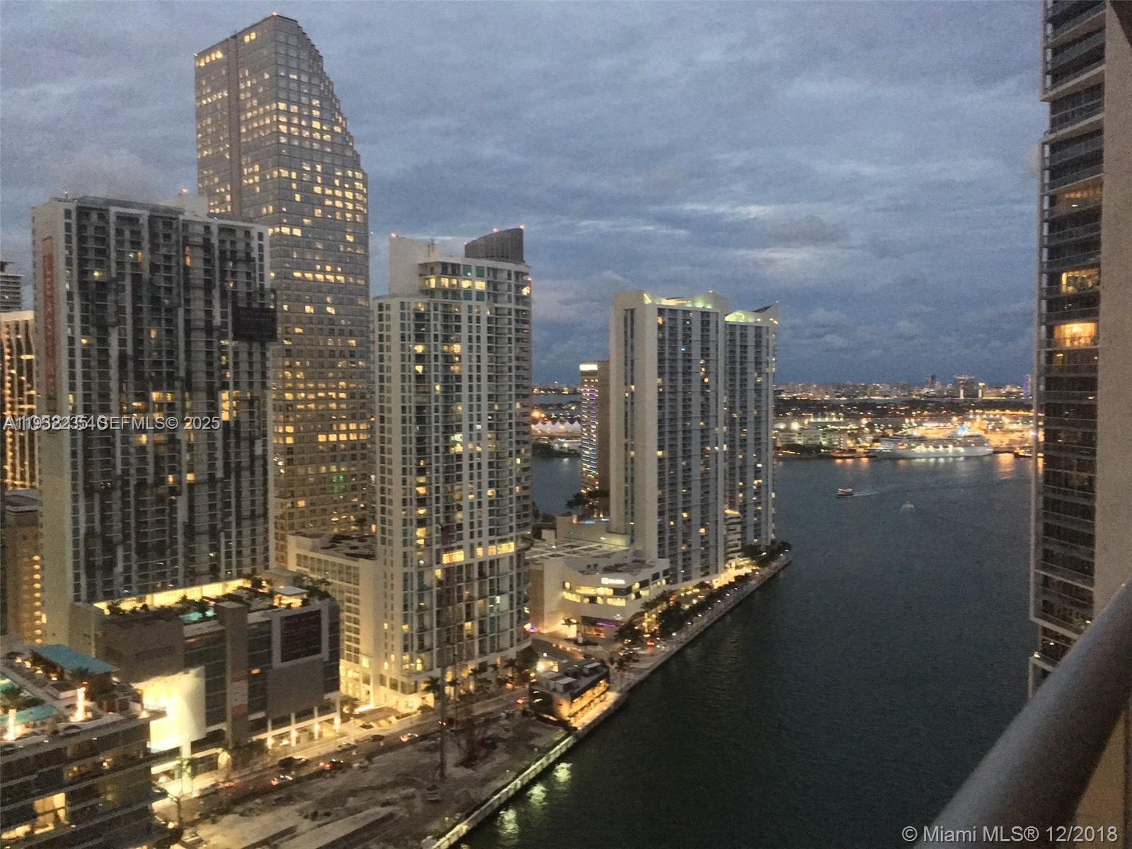475 Brickell Ave #3414, Miami FL 33131