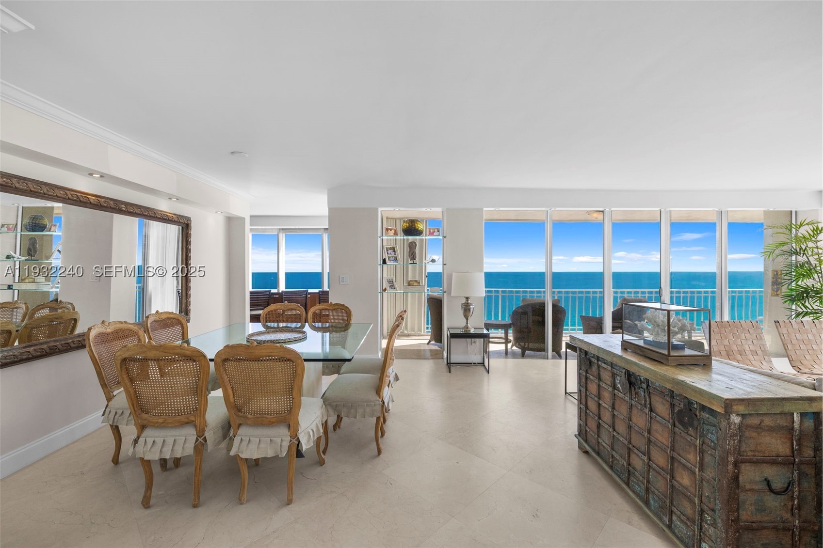 881 Ocean Dr #20A, Key Biscayne FL 33149