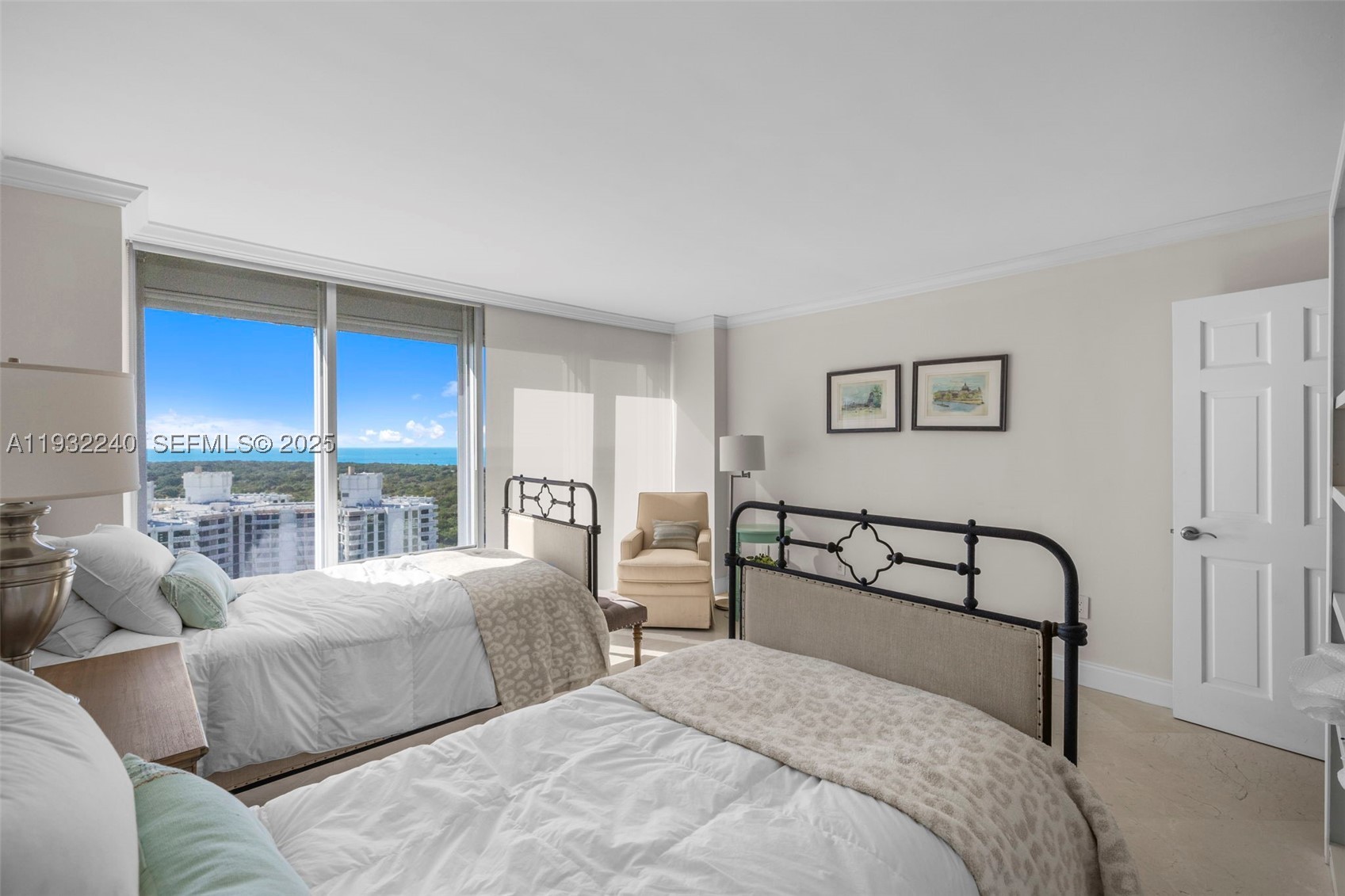 881 Ocean Dr #20A, Key Biscayne FL 33149