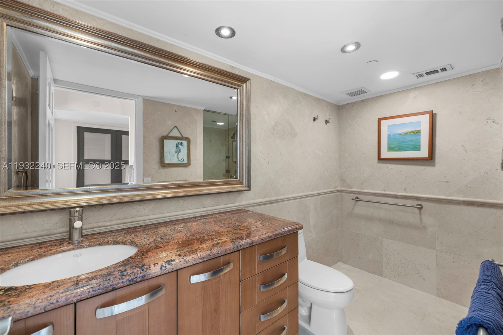 881 Ocean Dr #20A, Key Biscayne FL 33149