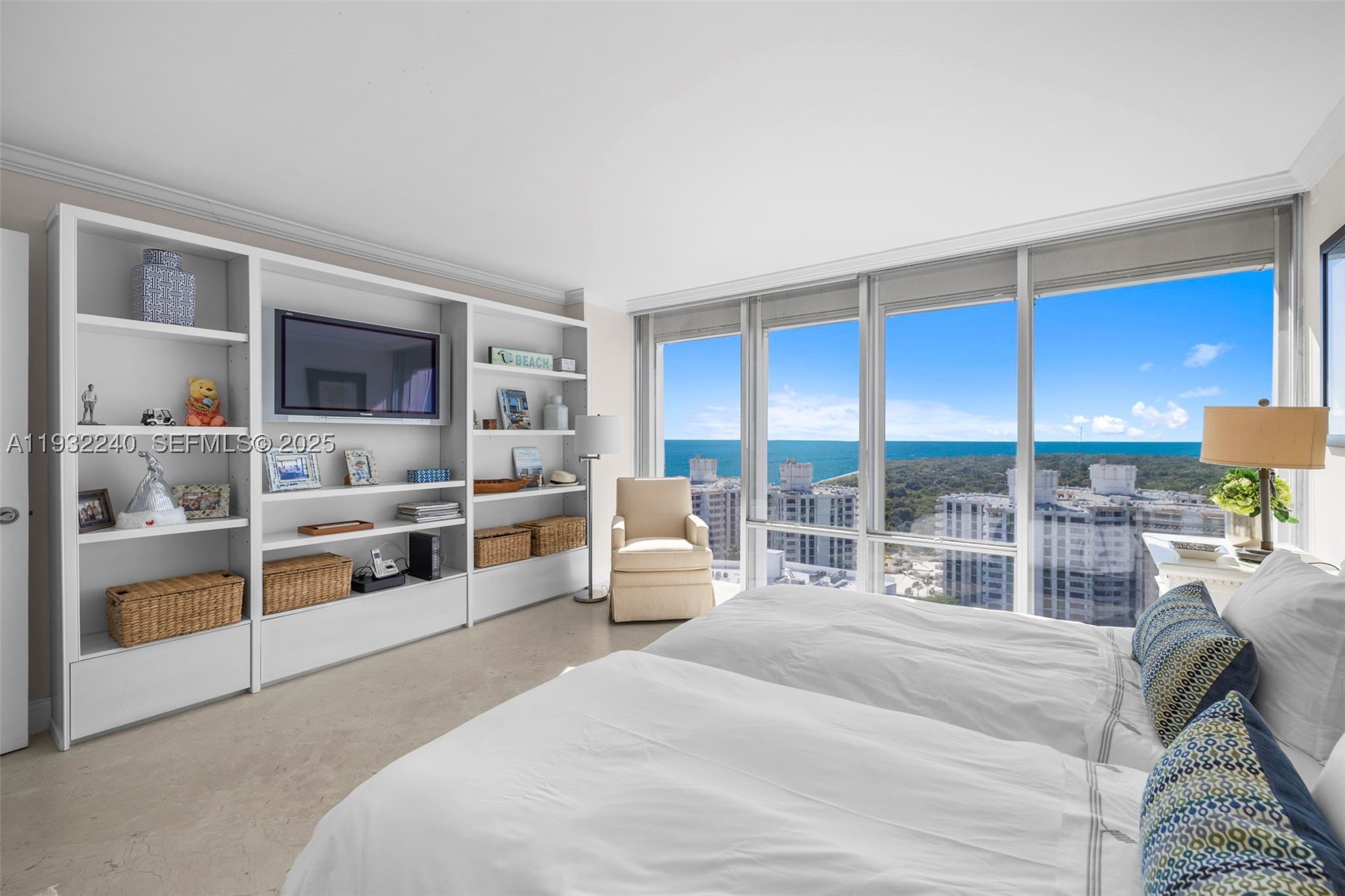 881 Ocean Dr #20A, Key Biscayne FL 33149