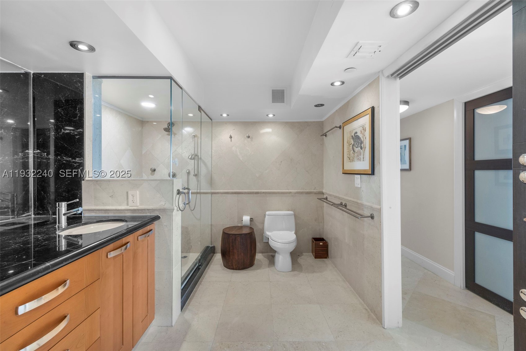881 Ocean Dr #20A, Key Biscayne FL 33149