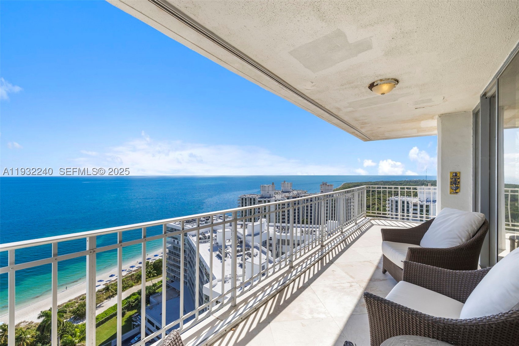 881 Ocean Dr #20A, Key Biscayne FL 33149