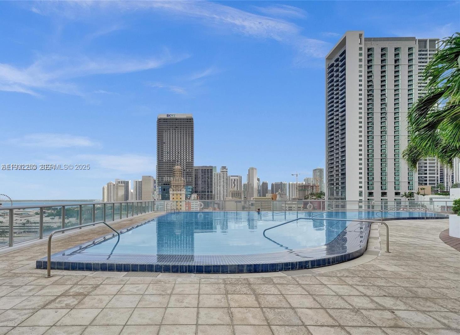 888 Biscayne Blvd #609, Miami FL 33132