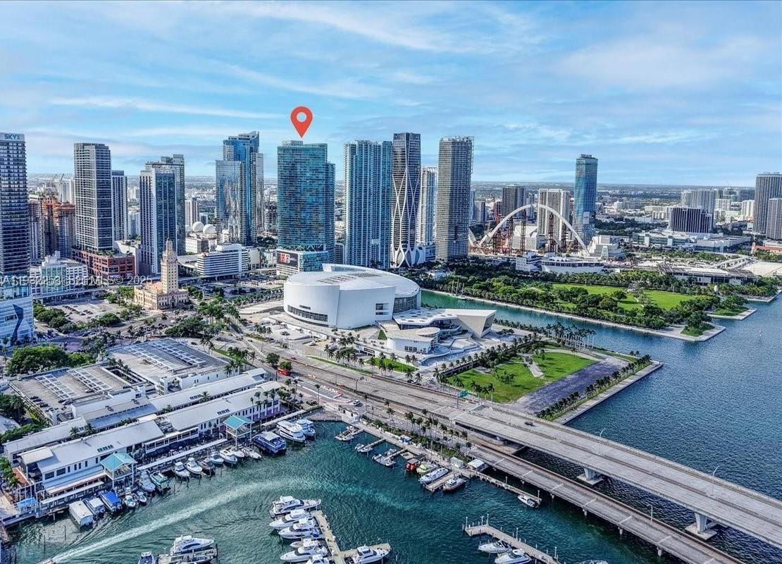 888 Biscayne Blvd #609, Miami FL 33132