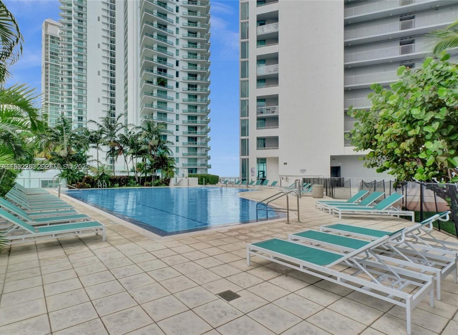 888 Biscayne Blvd #609, Miami FL 33132