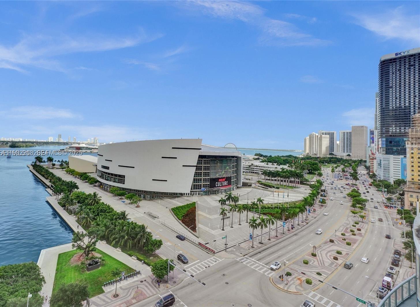 888 Biscayne Blvd #609, Miami FL 33132
