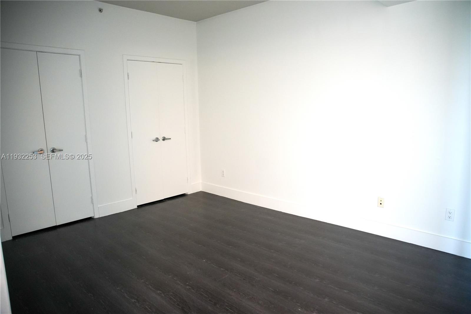 888 Biscayne Blvd #609, Miami FL 33132