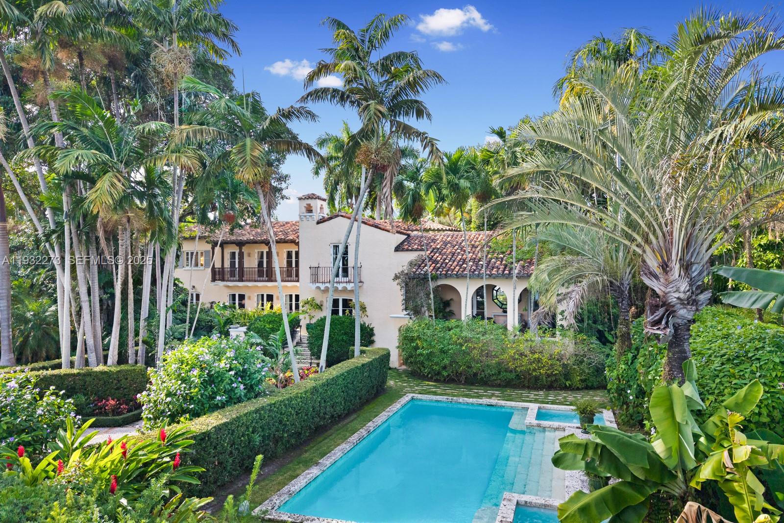 3467 N Moorings Way, Miami FL 33133