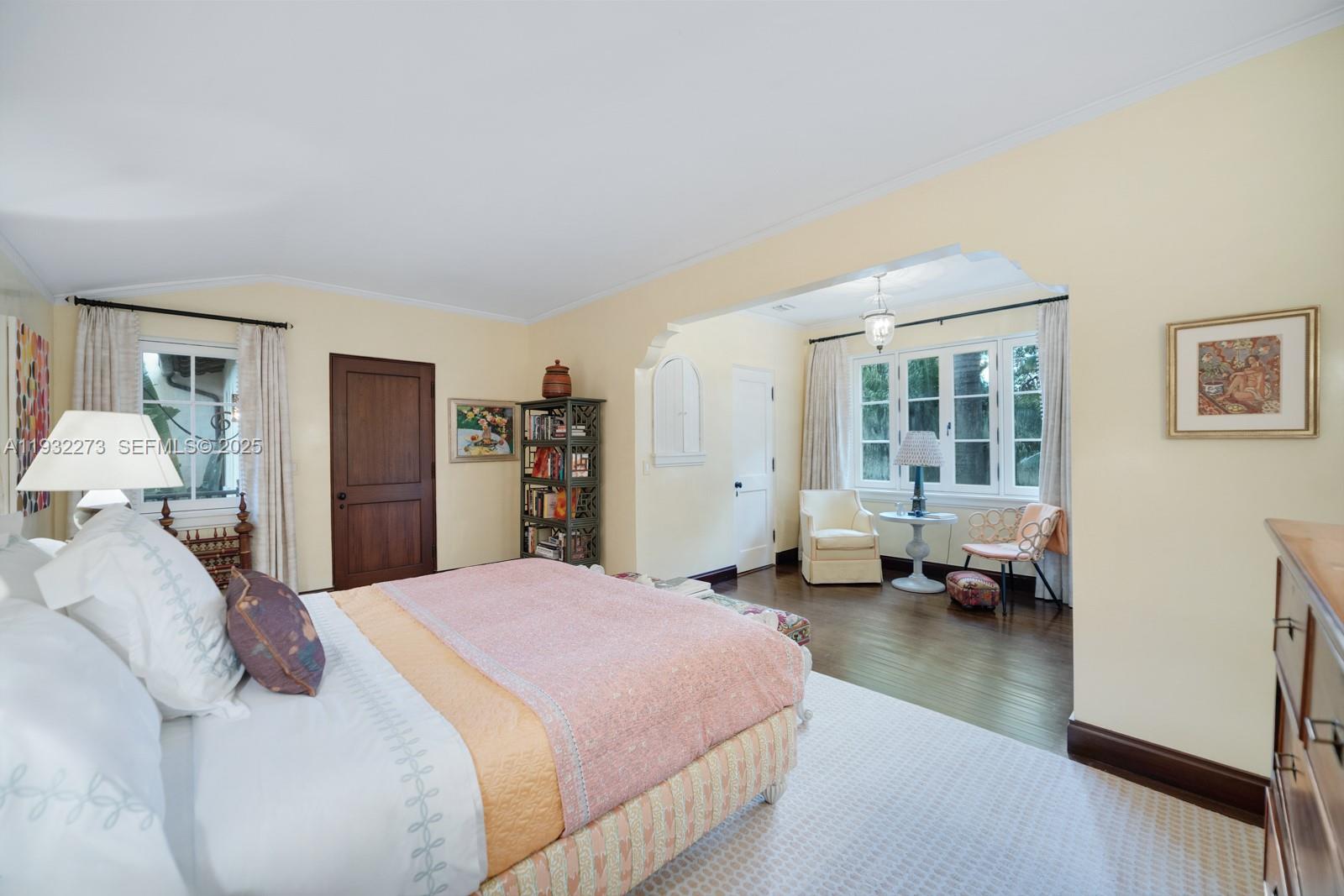 3467 N Moorings Way, Miami FL 33133