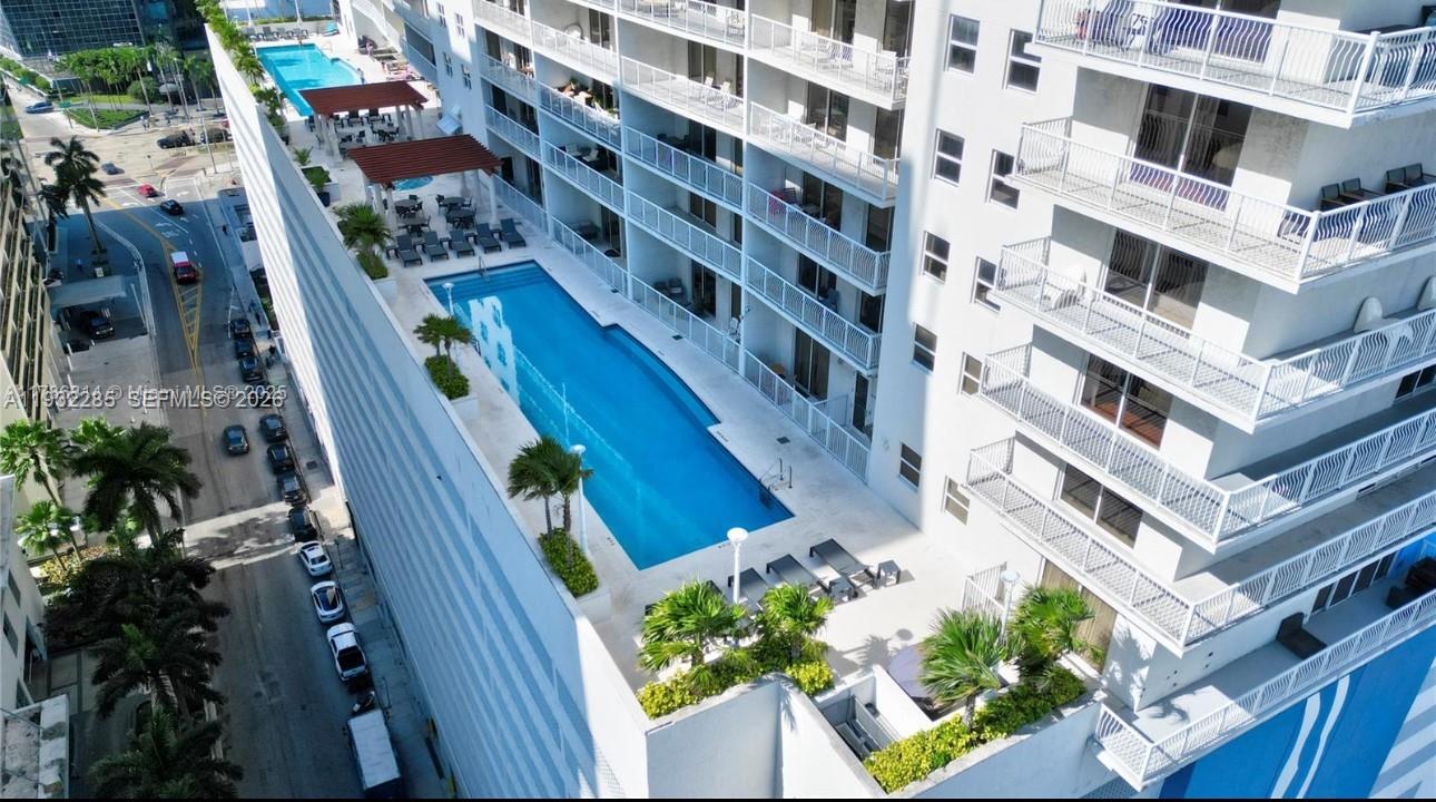 1200 Brickell Bay Dr #2903, Miami FL 33131