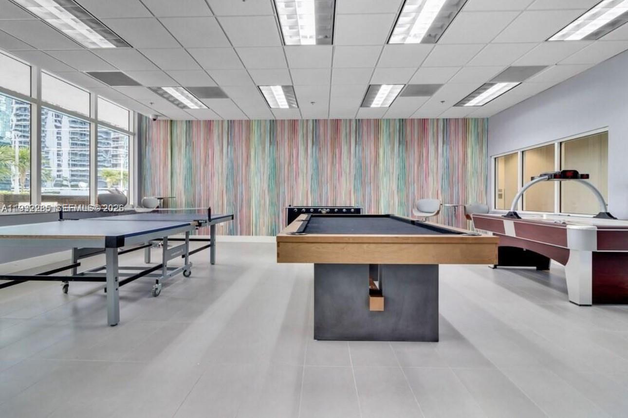 1200 Brickell Bay Dr #2903, Miami FL 33131