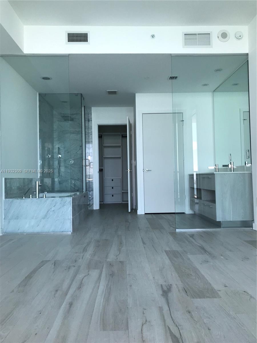 480 NE 31 St #3905, Miami FL 33137