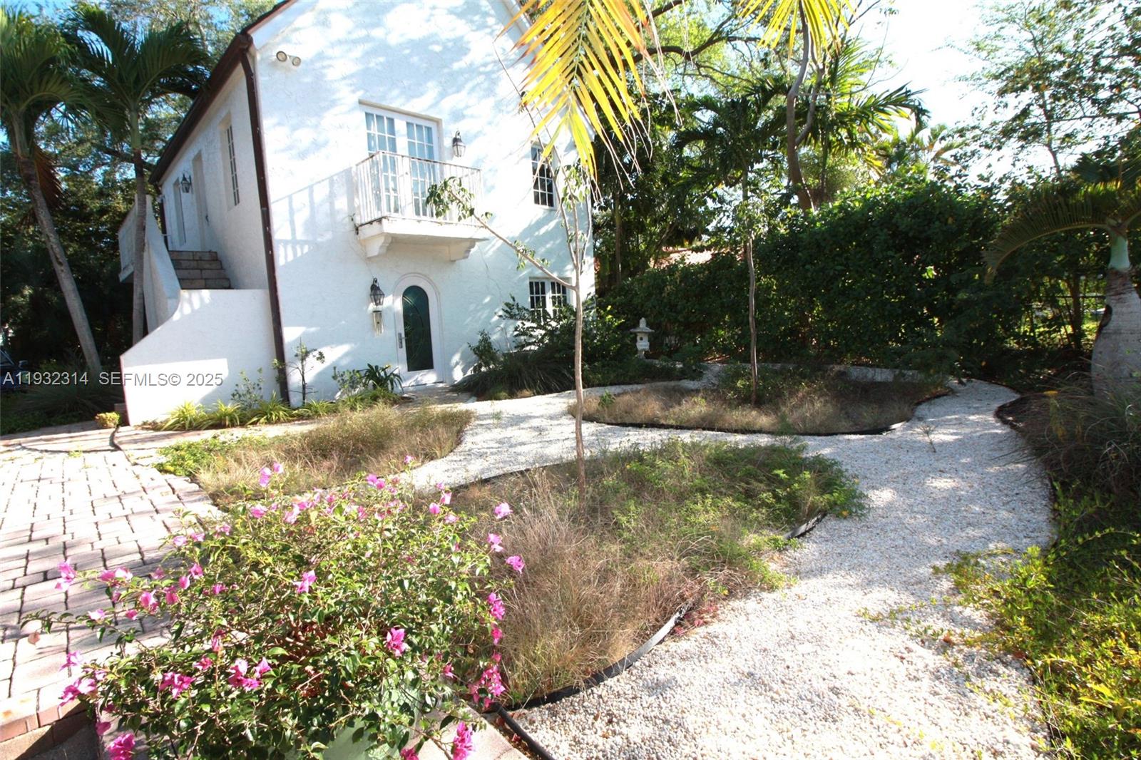 6750 Granada Blvd, Coral Gables FL 33146
