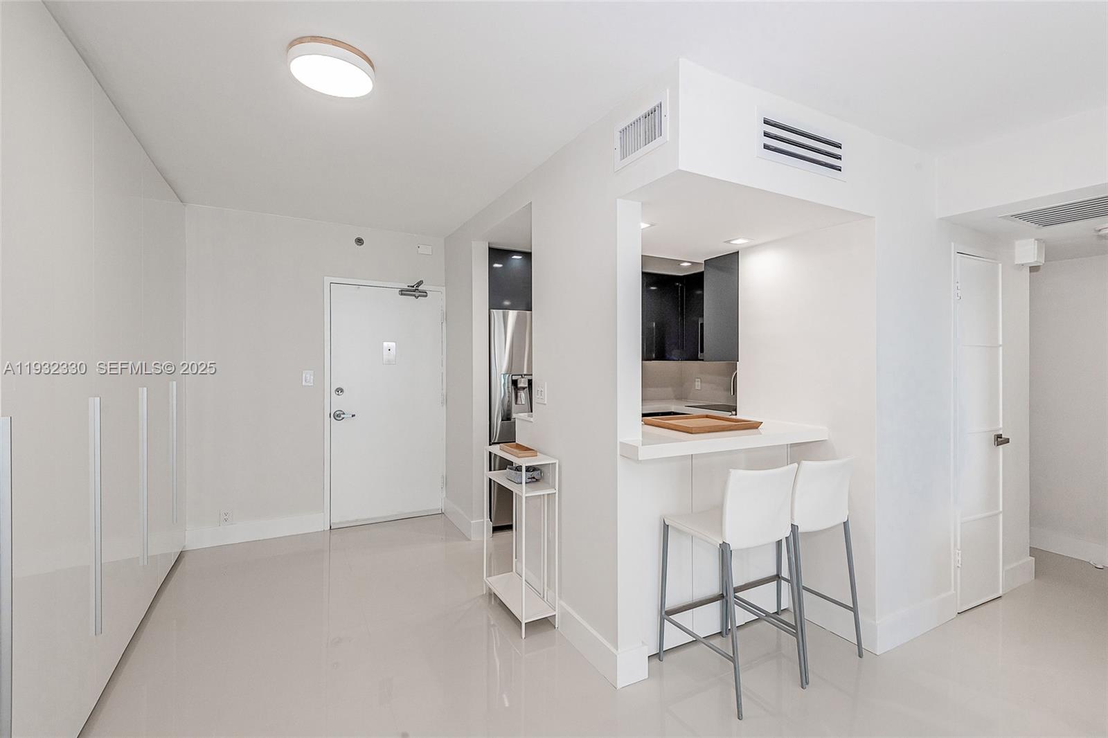 1000 West Ave #327, Miami Beach FL 33139