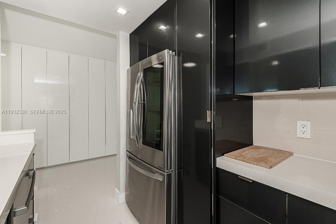 1000 West Ave #327, Miami Beach FL 33139