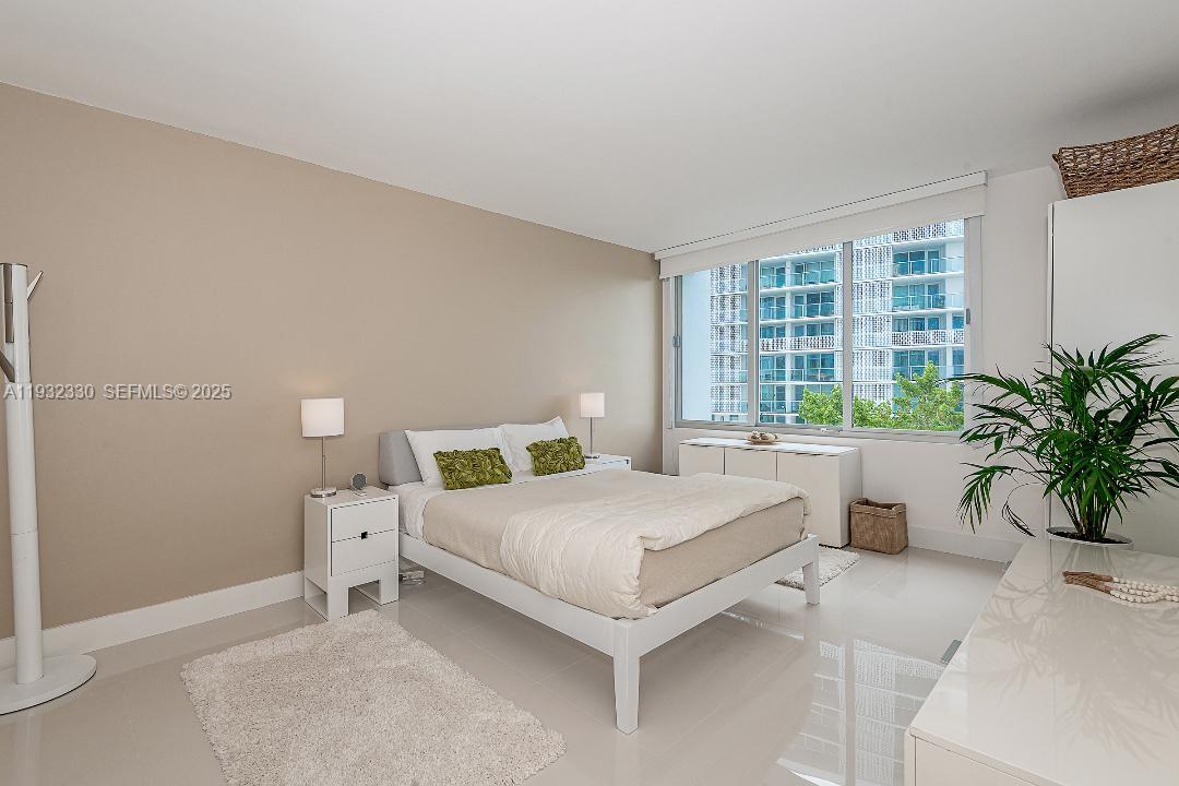 1000 West Ave #327, Miami Beach FL 33139